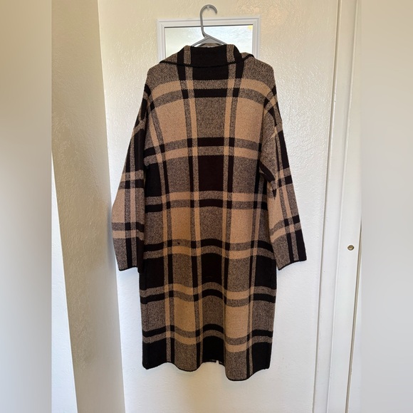 NWOT Liz Claiborne Black and Tan Knit Plaid Sweater Coat Women’s Size Large - Picture 3 of 4